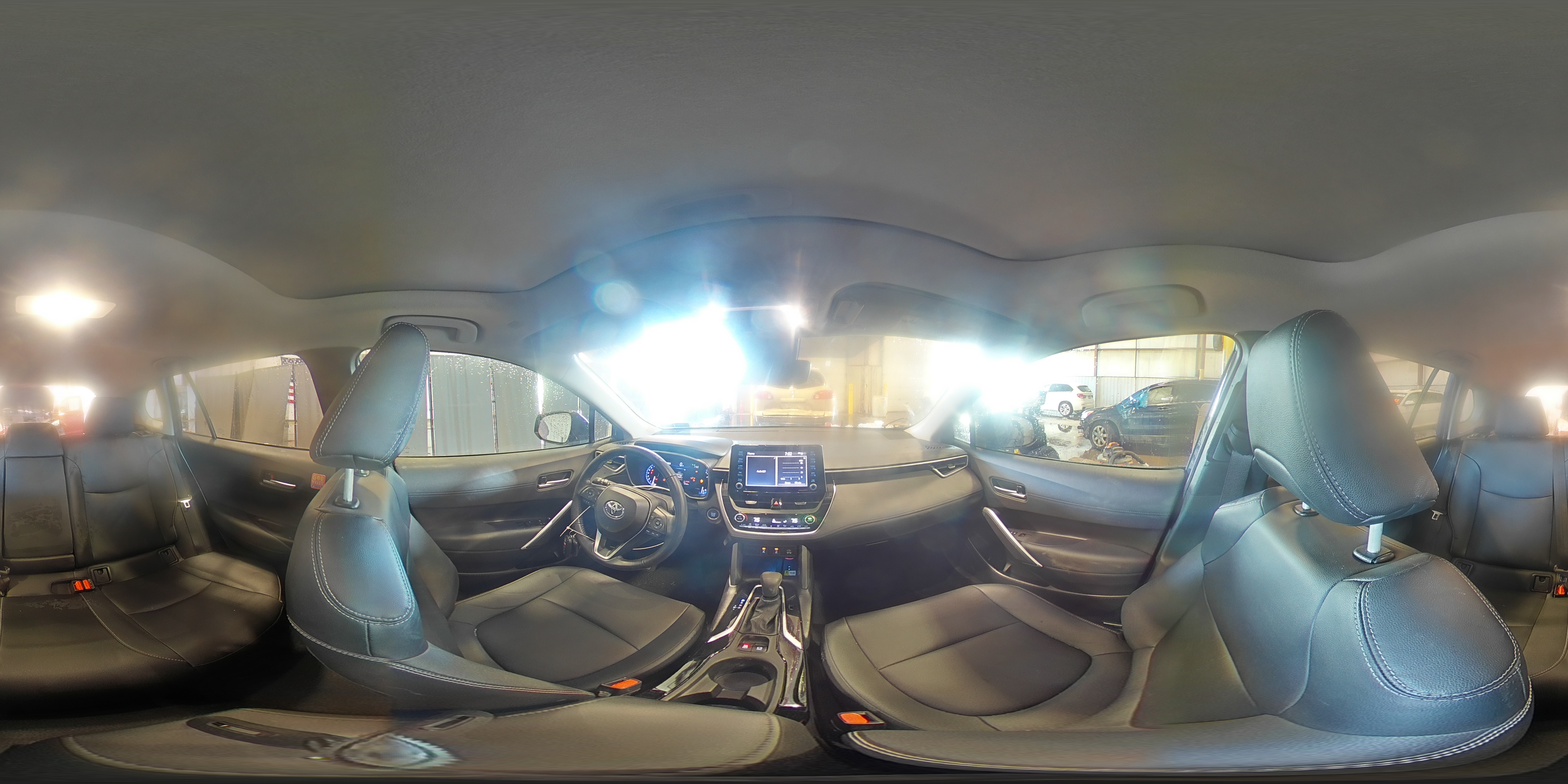 2022 Toyota Corolla Cross - Image 16