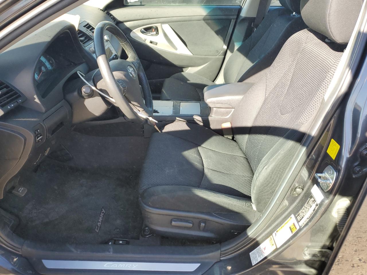 2011 Toyota Camry - Image 7