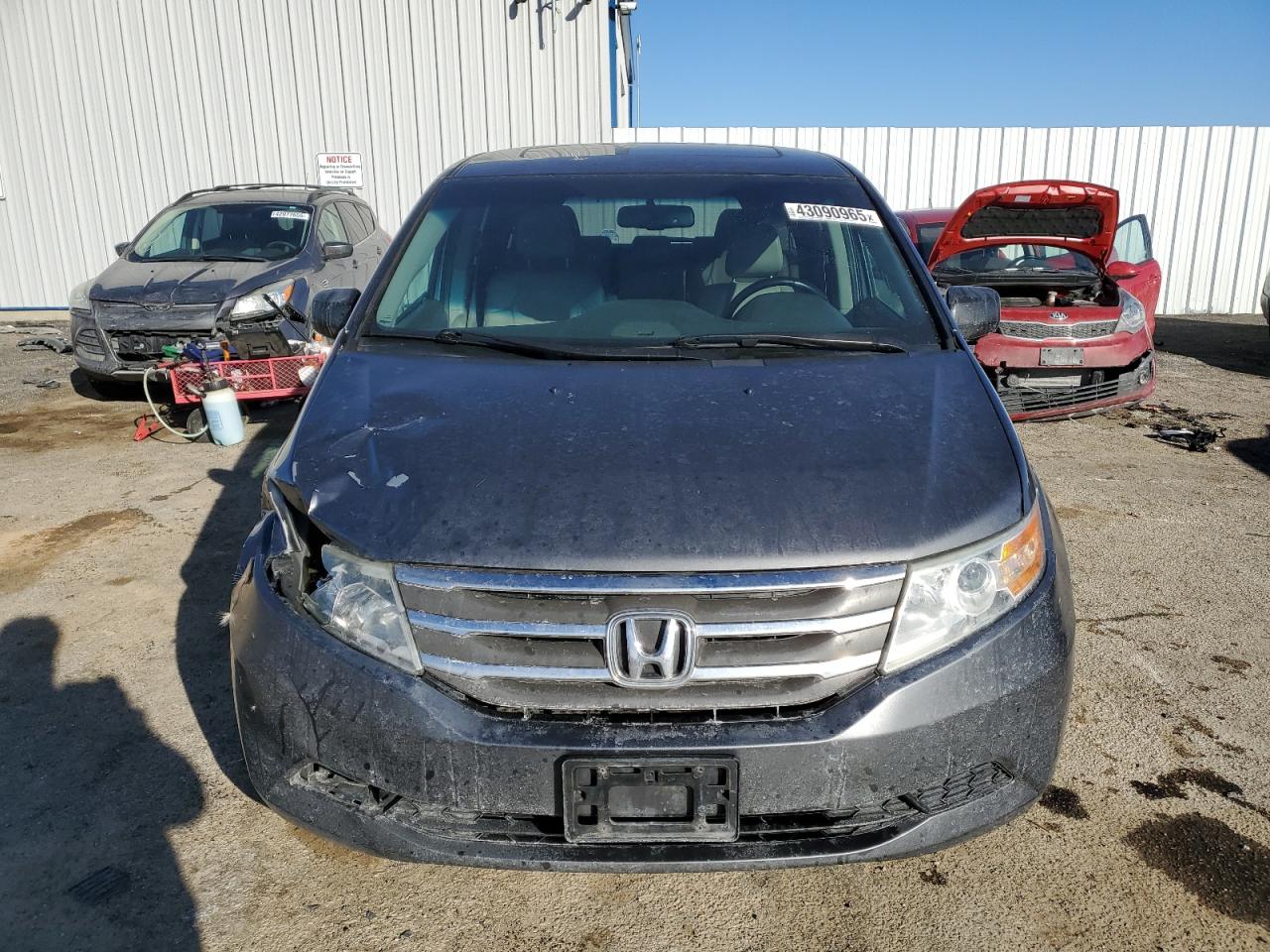 2011 Honda Odyssey - Image 5