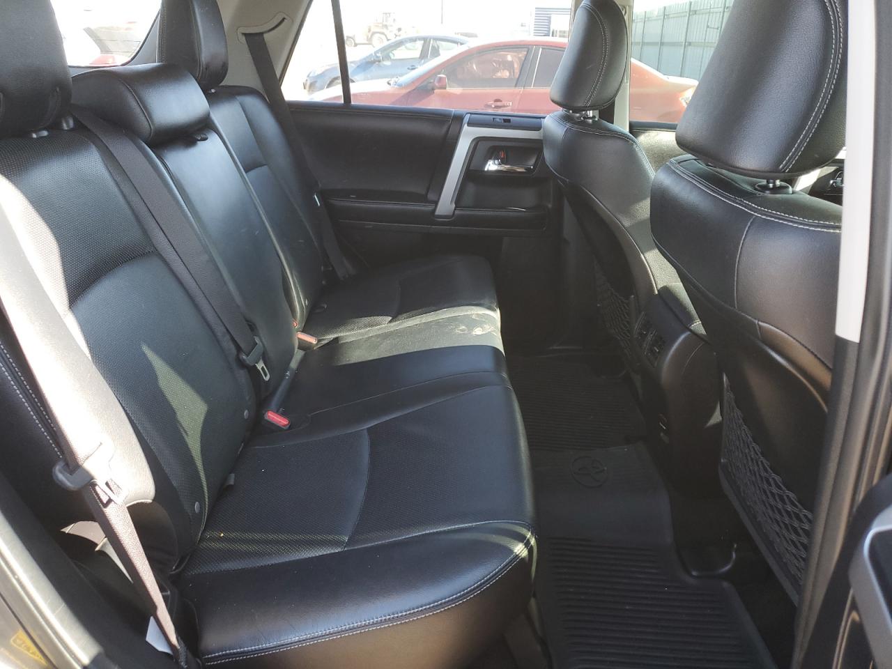 2014 Toyota 4Runner - Image 11