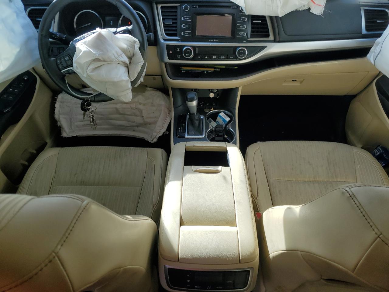 2015 Toyota Highlander - Image 8