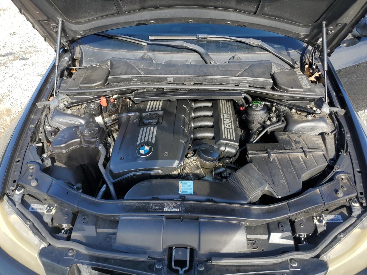 2010 BMW 3er - Image 11