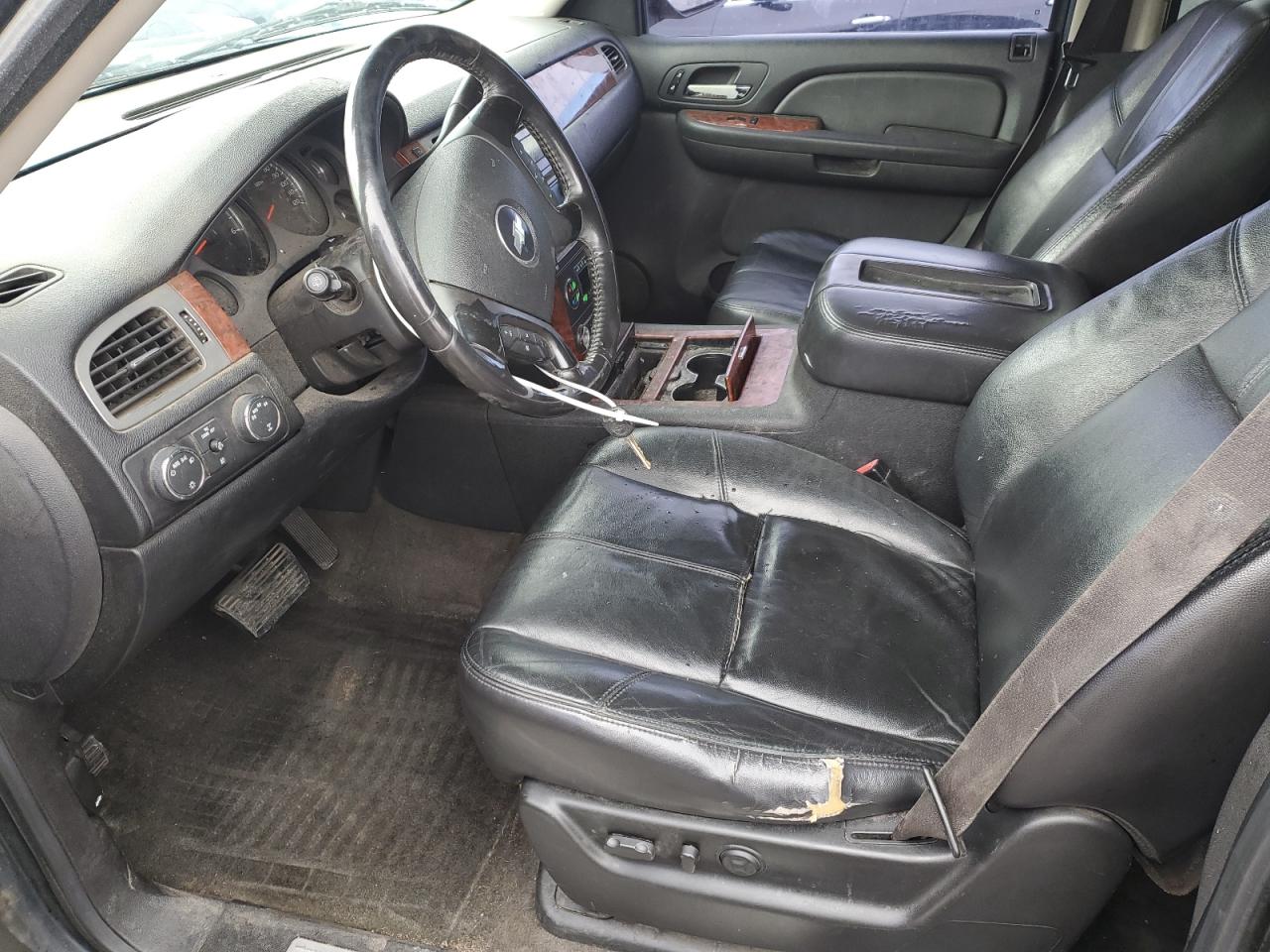 2008 Chevrolet Tahoe - Image 7