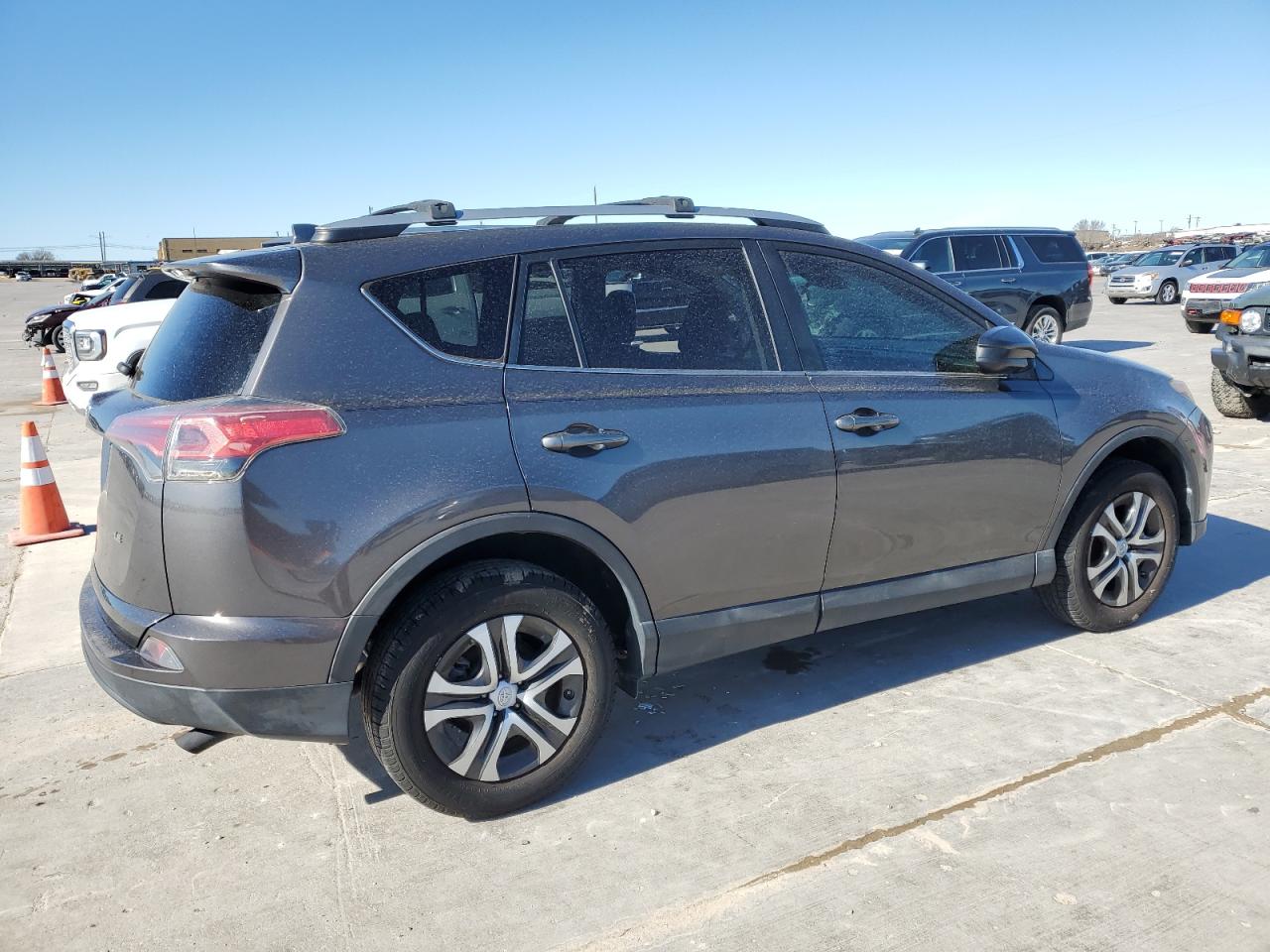 VIN 2T3ZFREV3HW316692 2017 TOYOTA RAV4 no.3