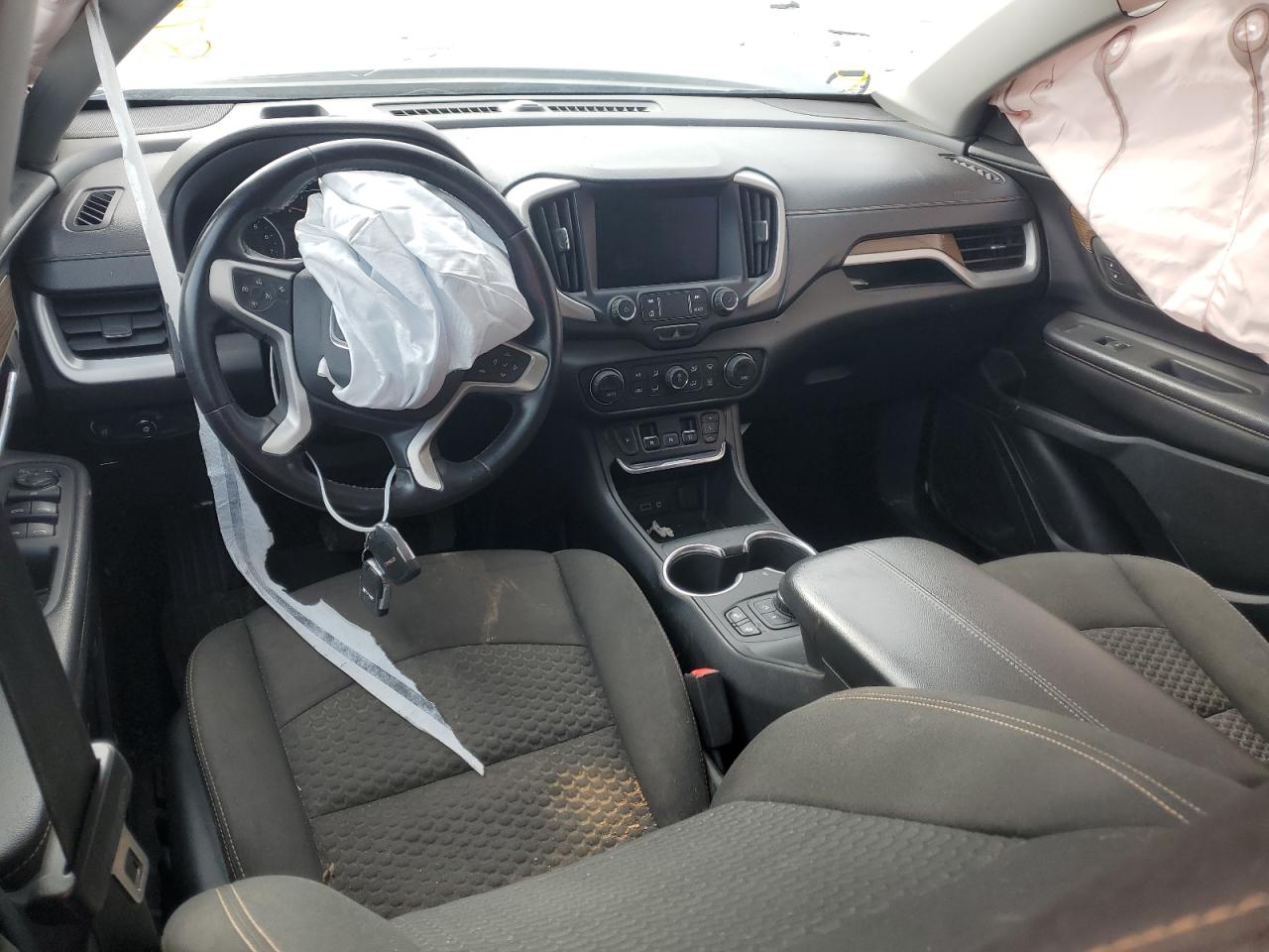 2020 GMC Terrain - Image 8