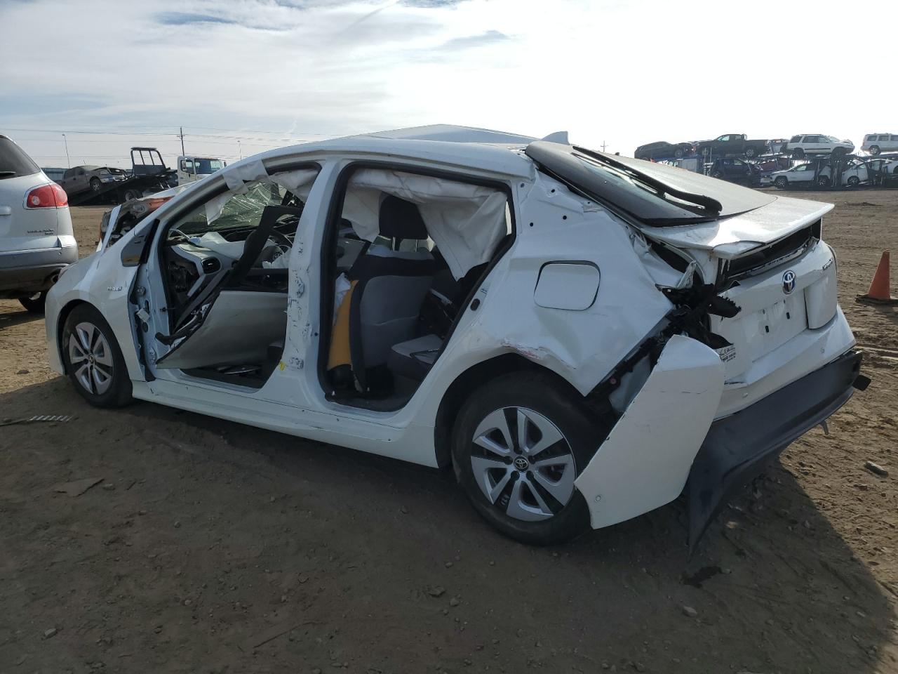 2017 Toyota Prius - Image 2