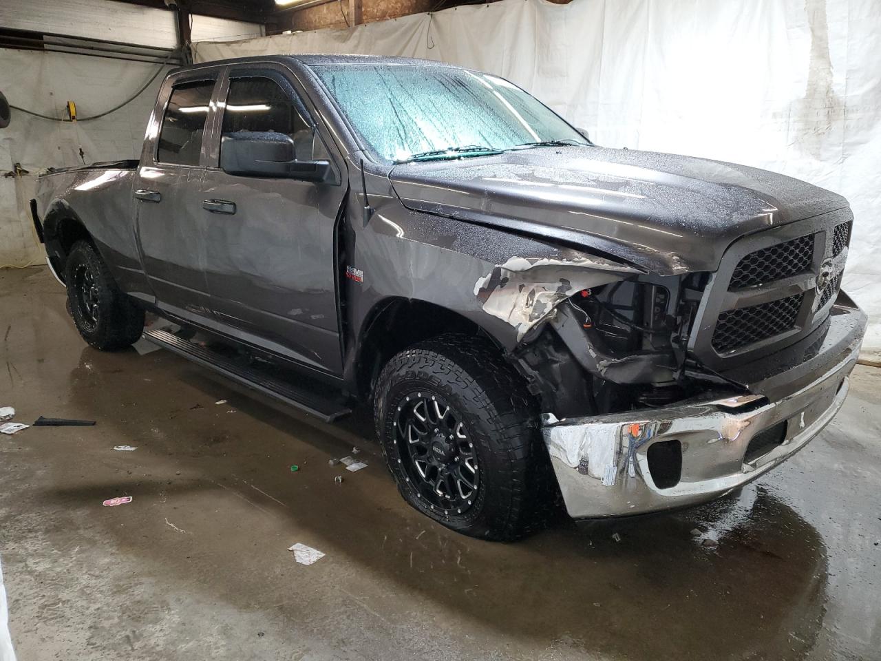 2015 RAM 1500 - Image 4