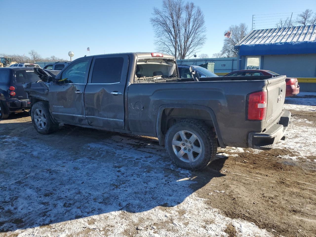 2014 GMC Sierra - Image 2