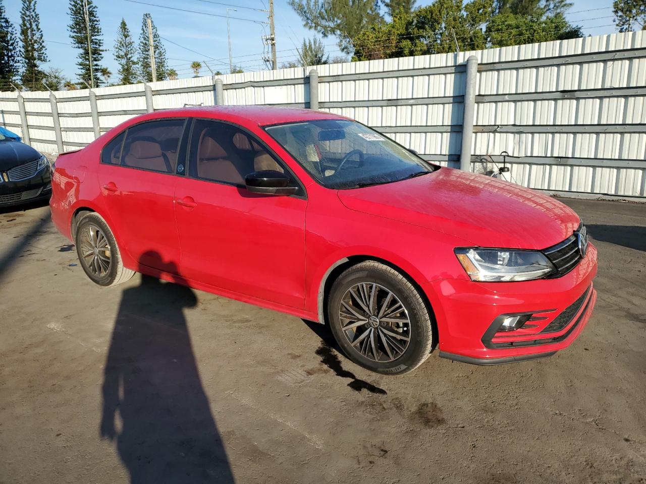 2018 Volkswagen Jetta - Image 4
