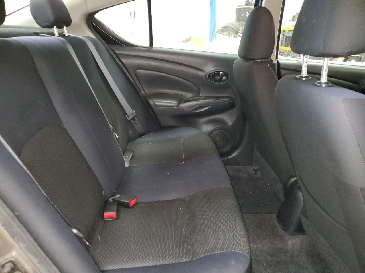 2012 Nissan Versa - Image 11
