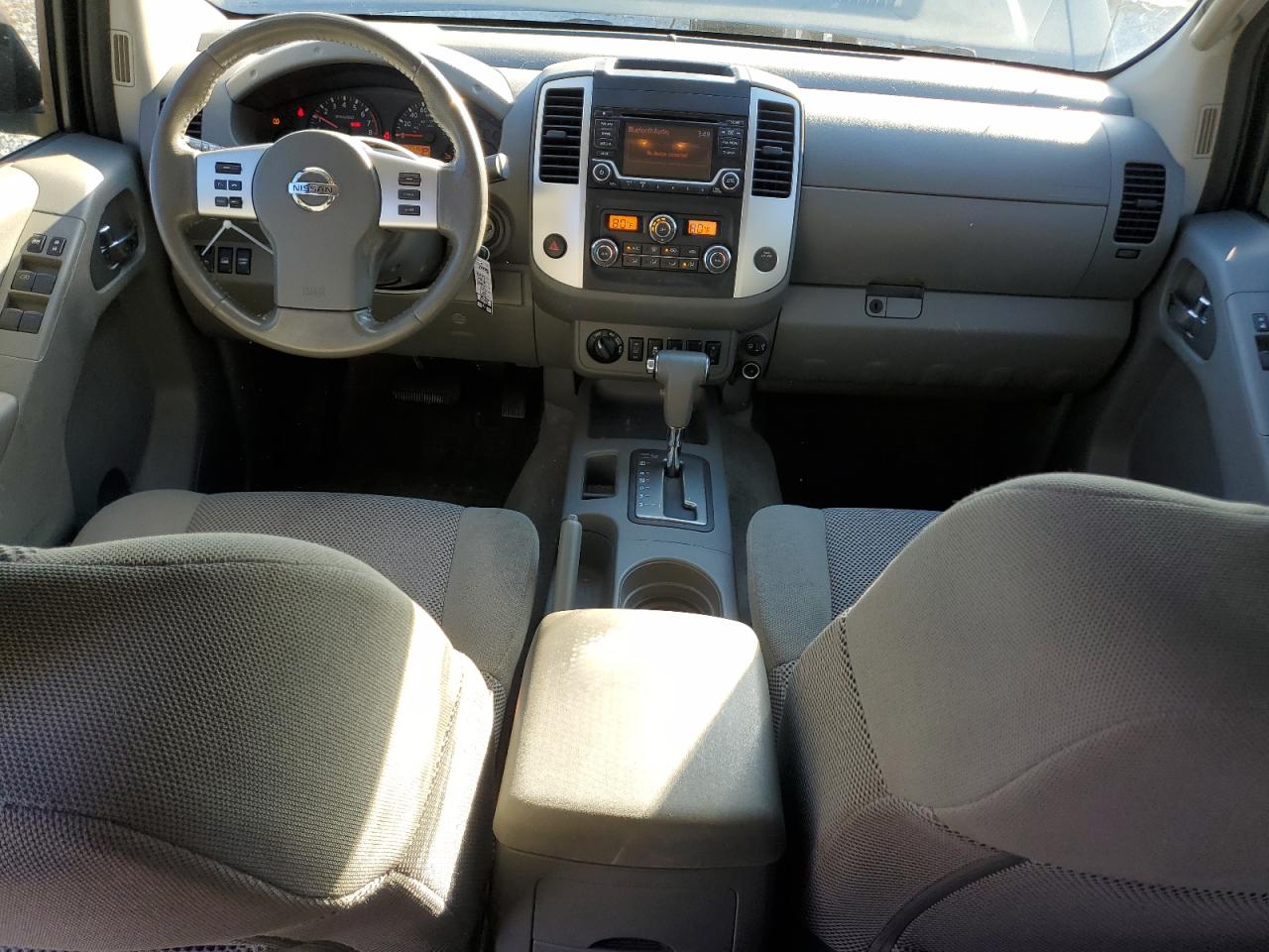 2017 Nissan Navara (Frontier) - Image 8