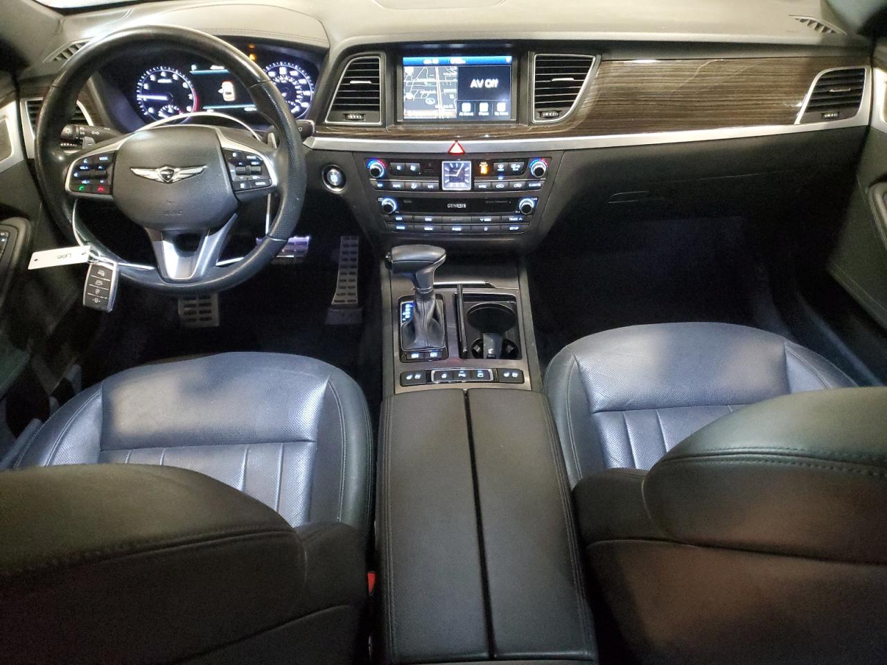2019 Genesis G80 - Image 8