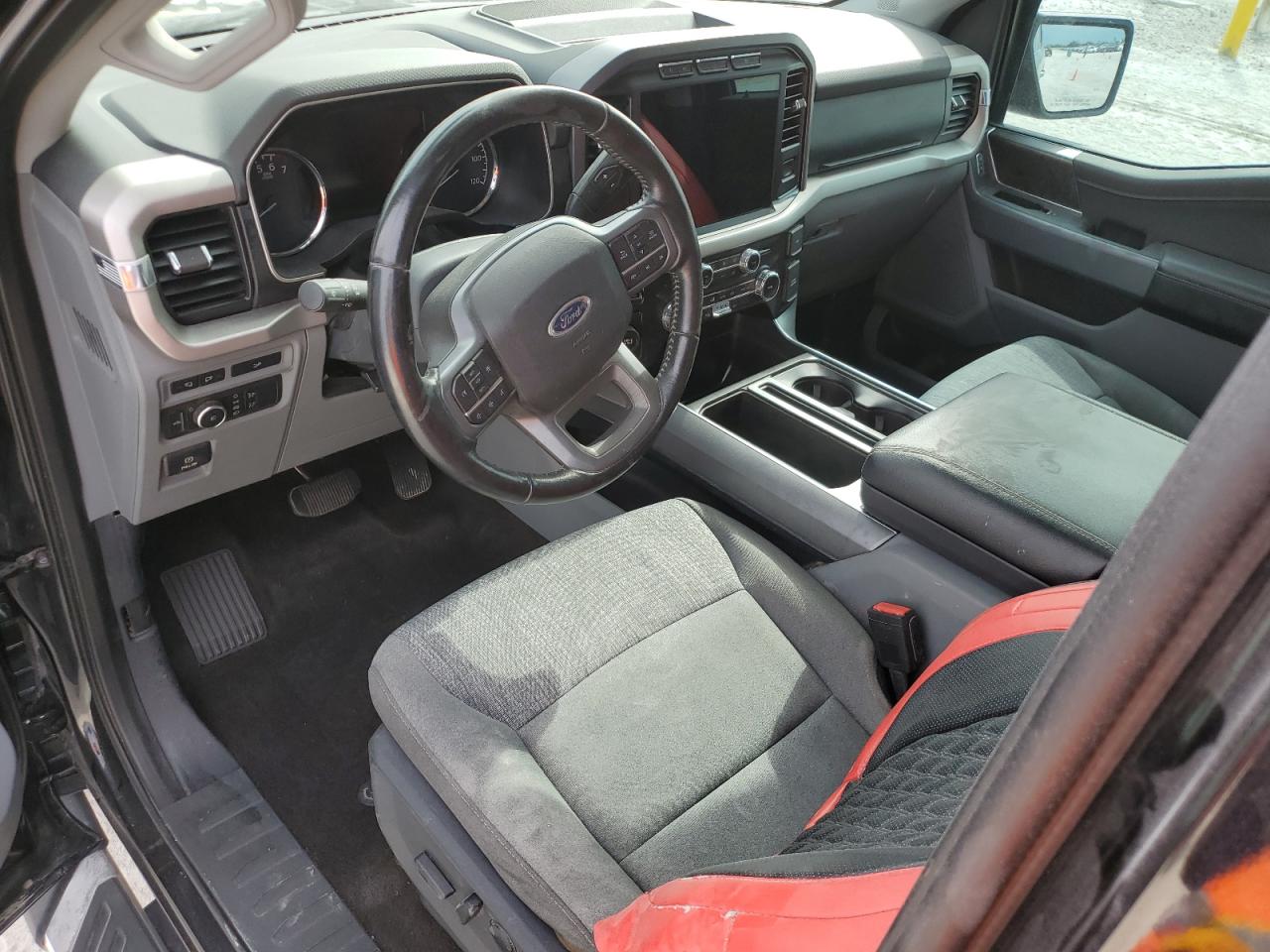 2022 Ford F-150 - Image 8
