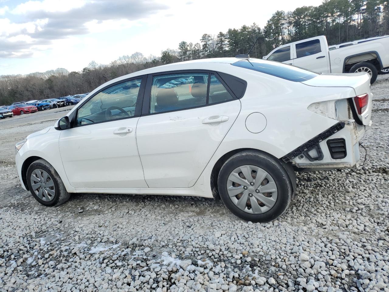2020 Kia Rio - Image 2