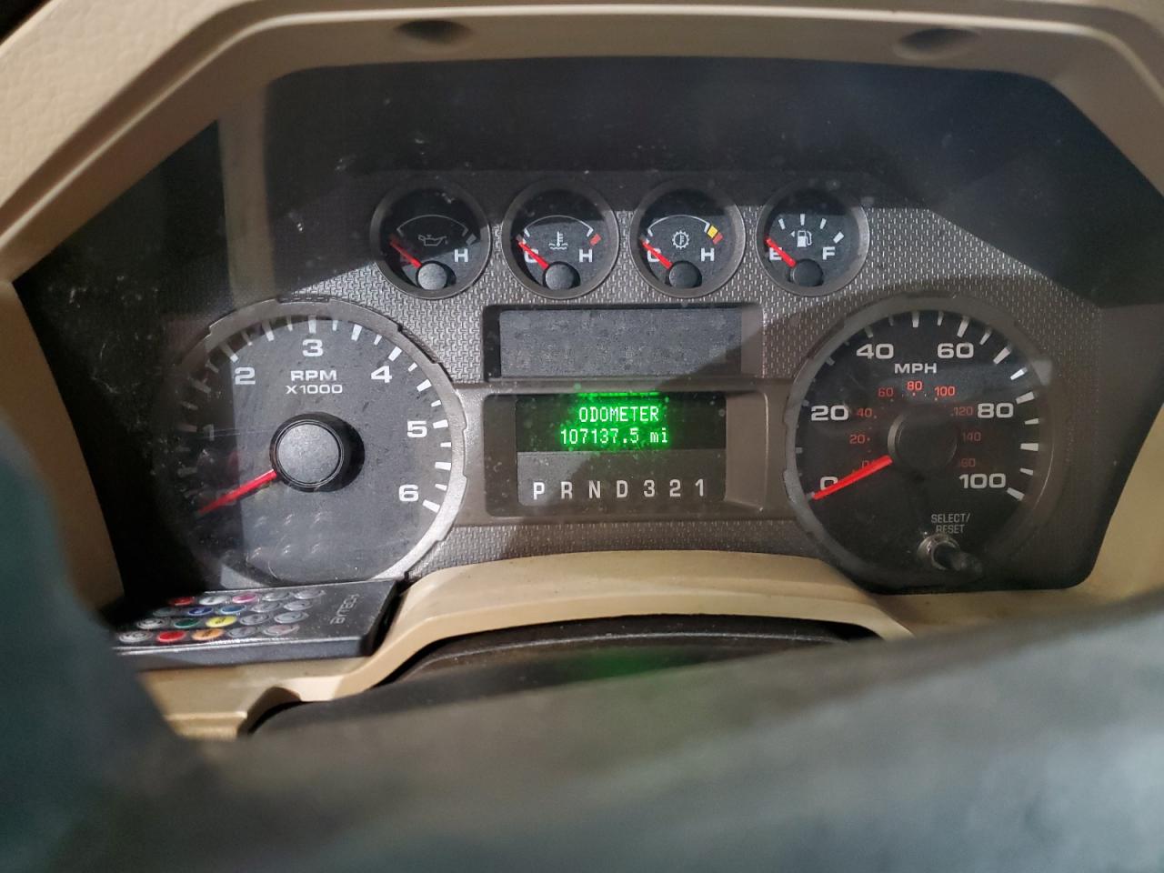 2008 Ford F250 - Image 9