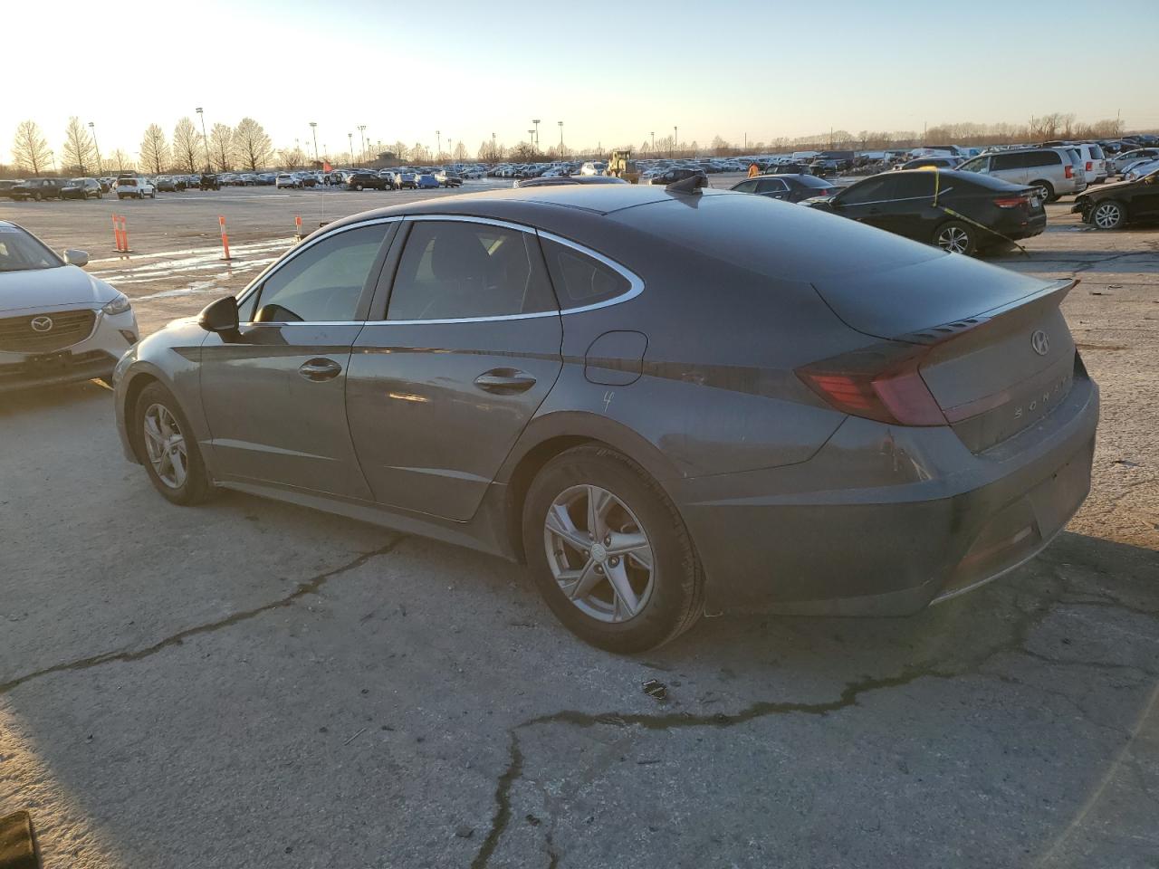 2023 Hyundai Sonata - Image 2