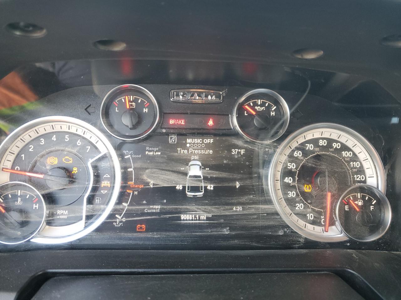 2018 RAM 1500 - Image 9