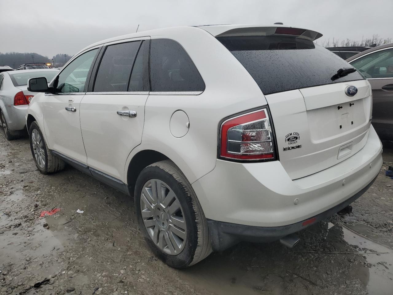 2010 Ford Edge - Image 2