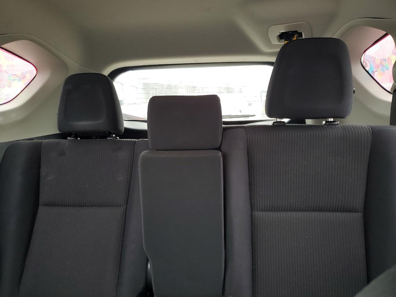 2016 Toyota RAV 4 - Image 10