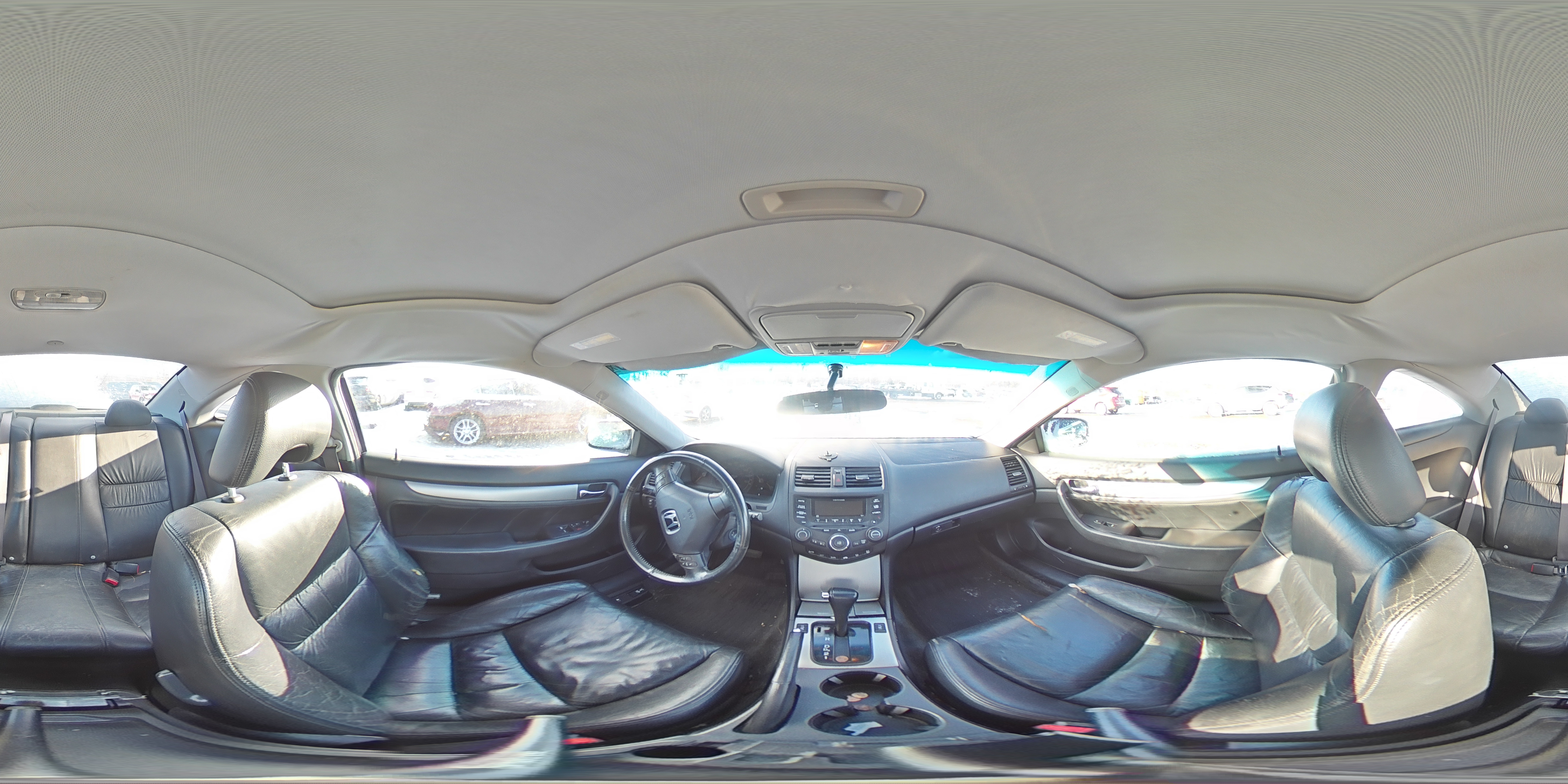 2005 Honda Accord - Image 13