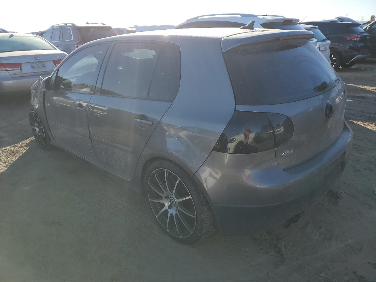 2009 Volkswagen GTI - Image 2