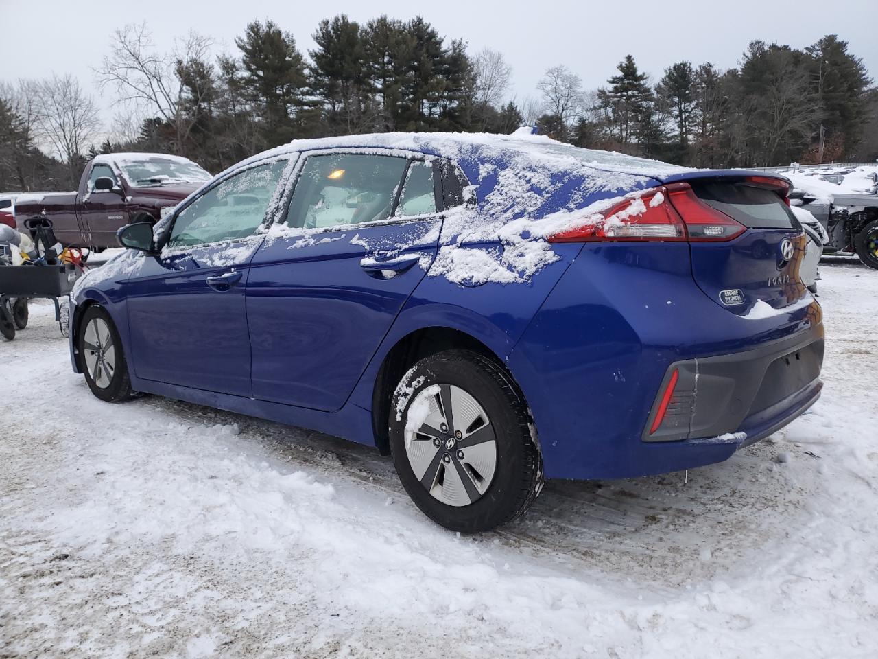 2022 Hyundai IONIQ - Image 2