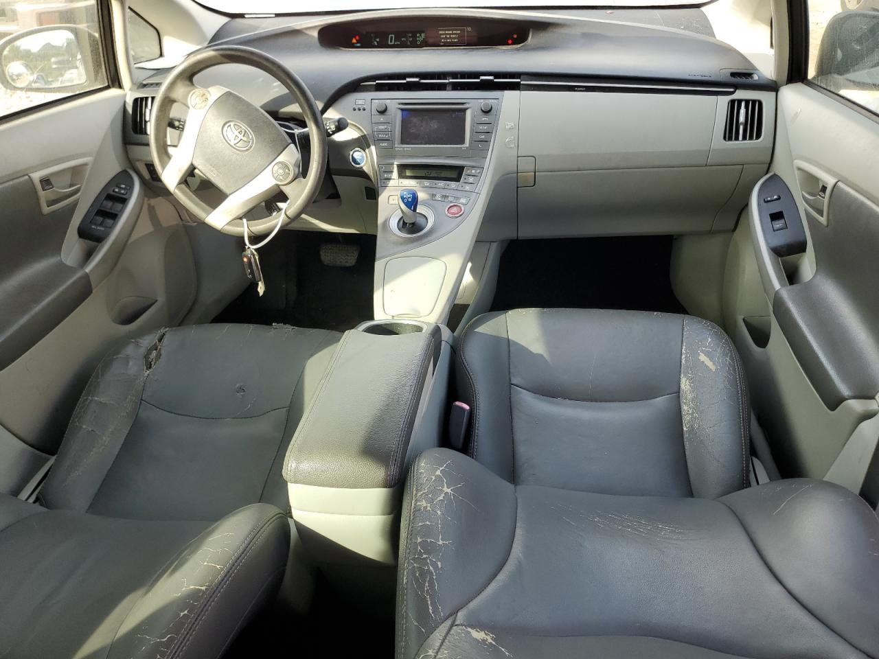 2012 Toyota Prius - Image 8