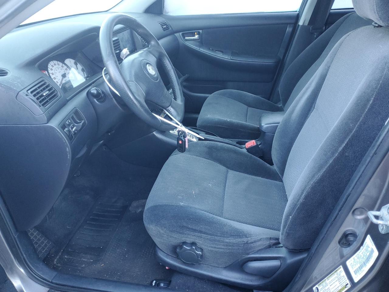 2004 Toyota Corolla - Image 7