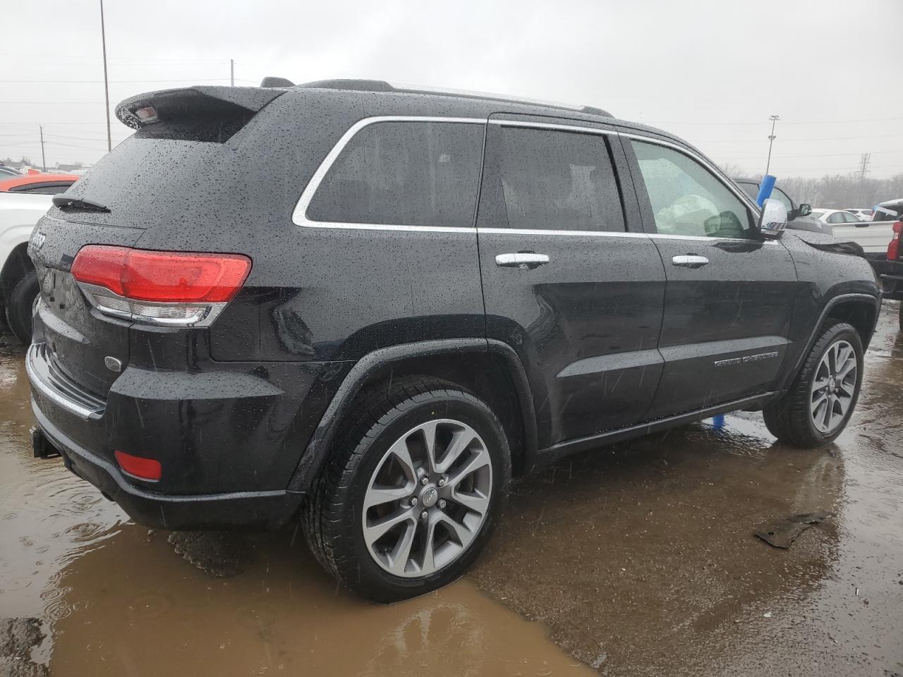 2017 Jeep Grand Cherokee - Image 3