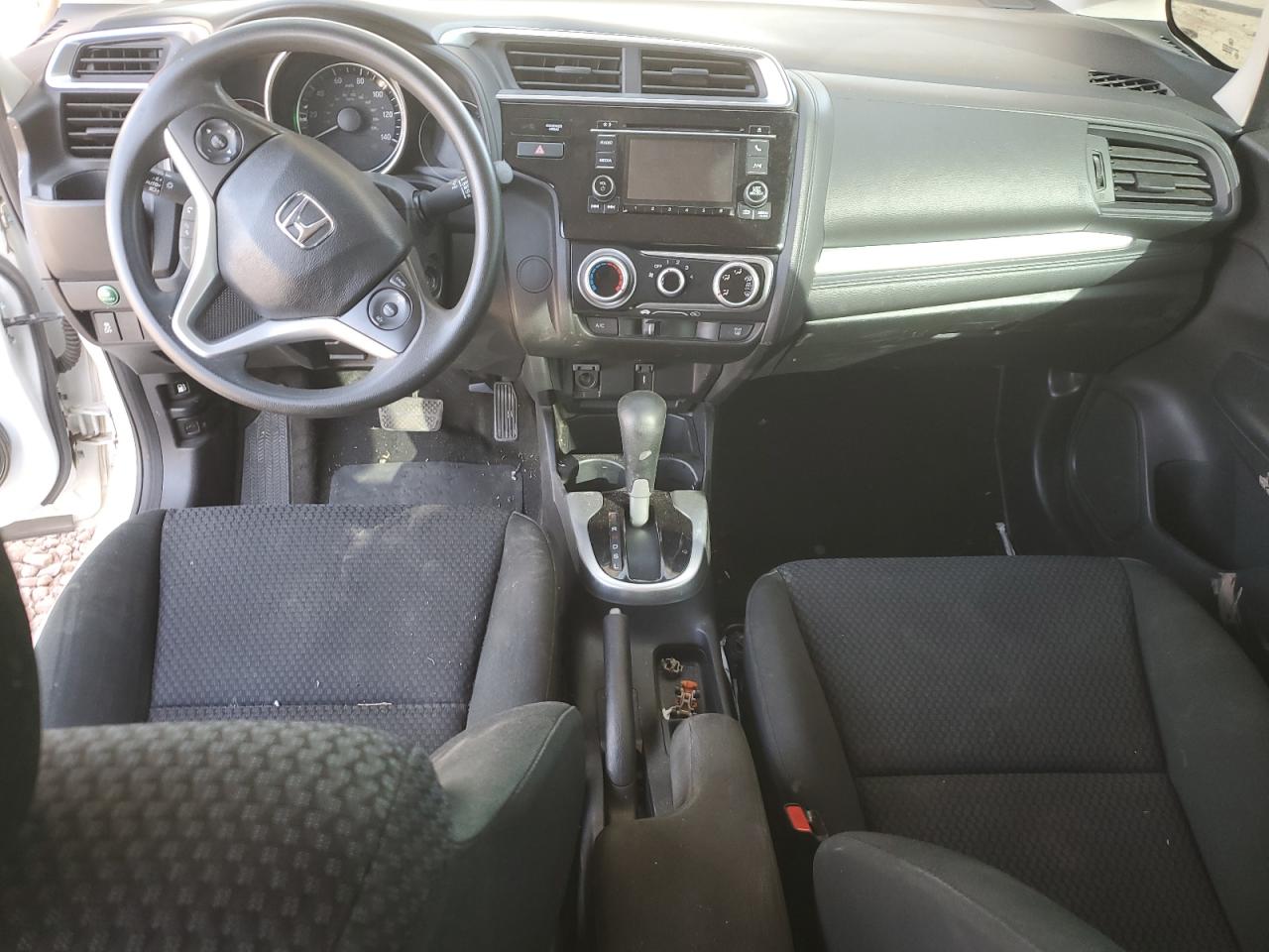 2018 Honda Fit Lx VIN: 3HGGK5H48JM733748 Lot: 87656335