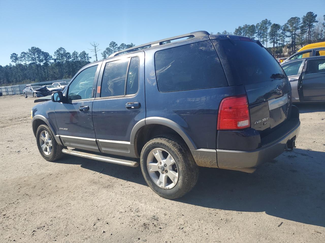 2002 Ford Explorer - Image 2