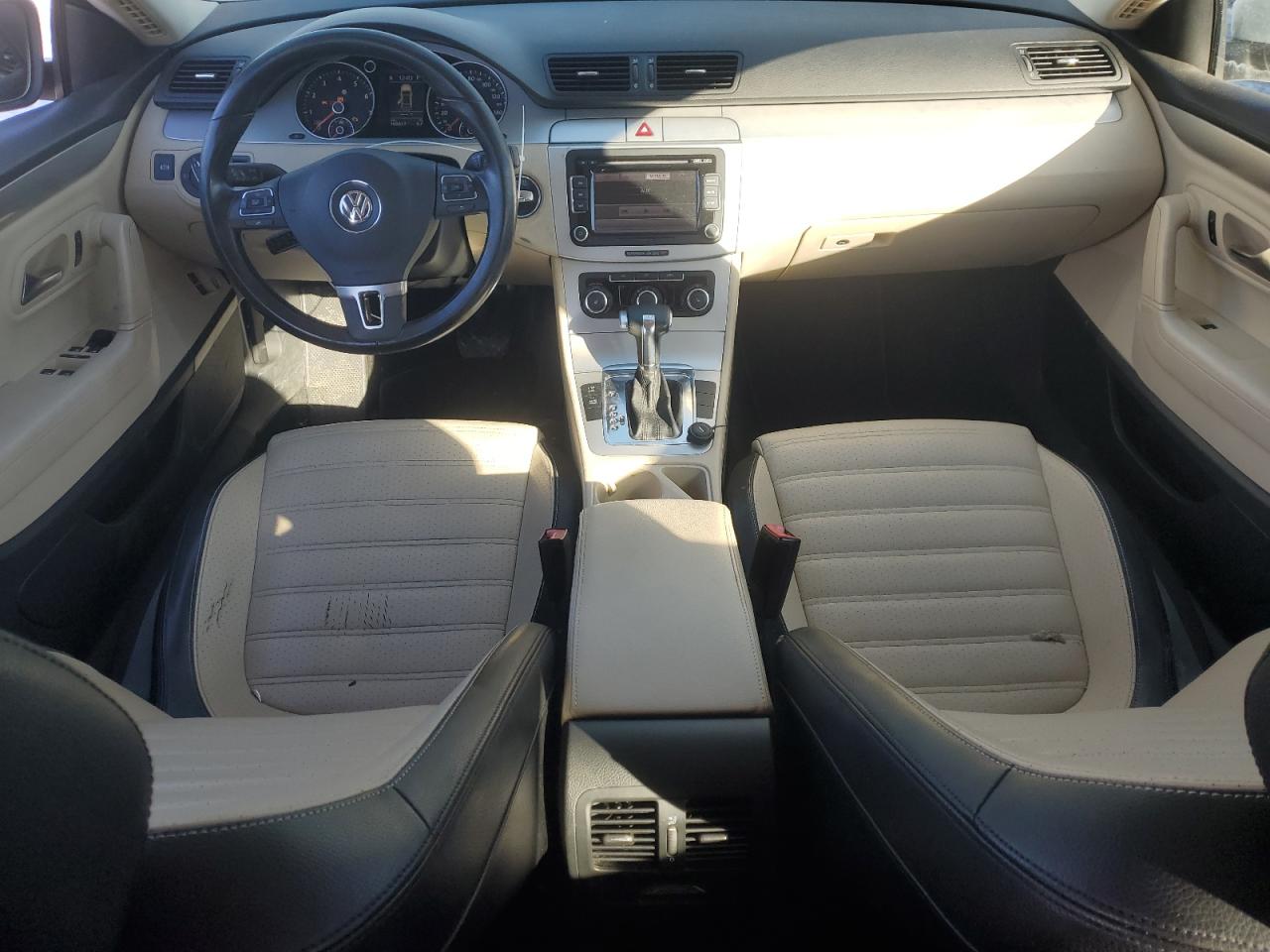 2010 Volkswagen Passat CC - Image 8