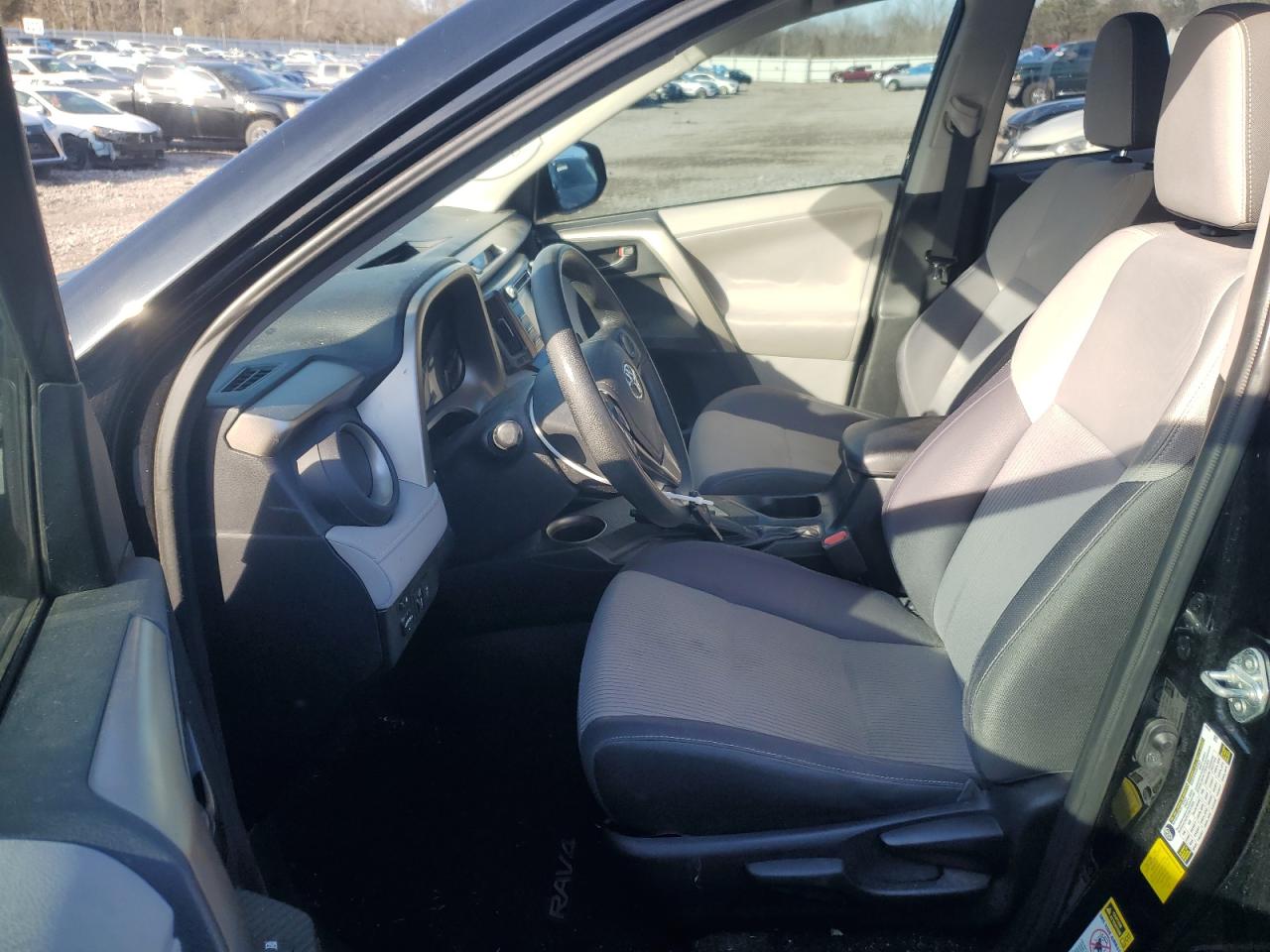 2013 Toyota RAV 4 - Image 7