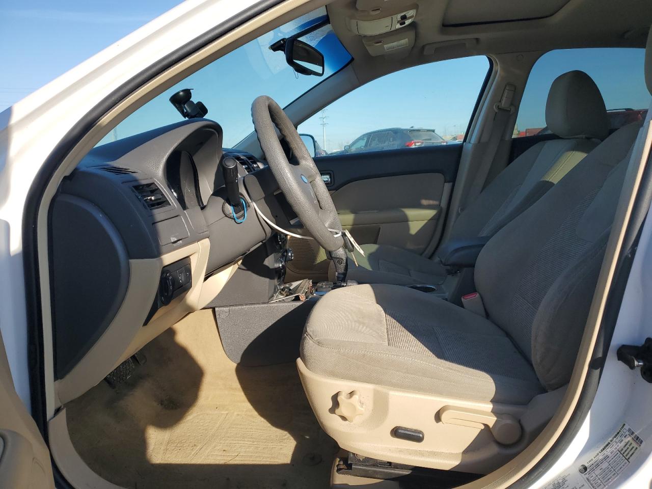 2010 Ford Fusion - Image 7