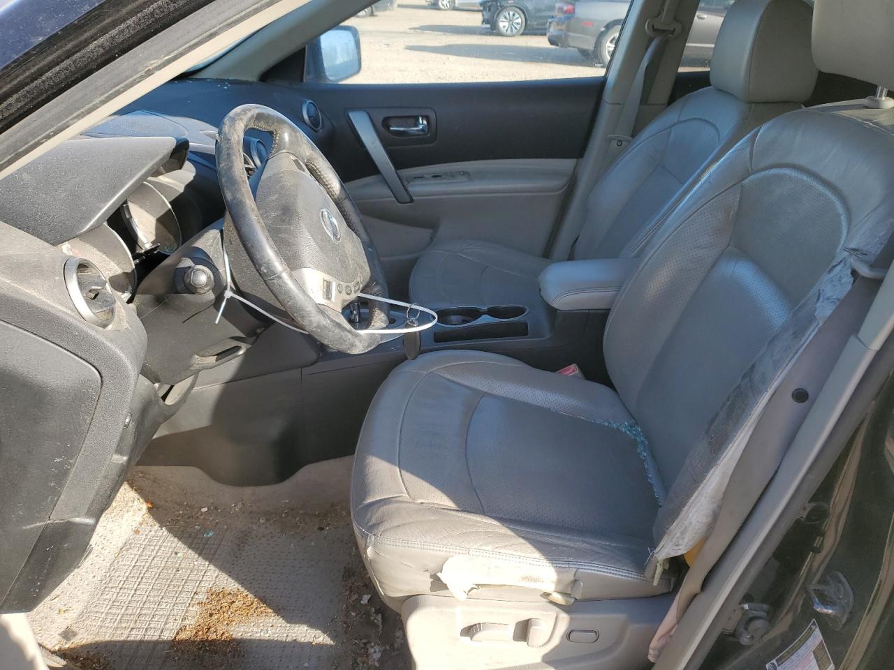 2010 Nissan Rogue - Image 7