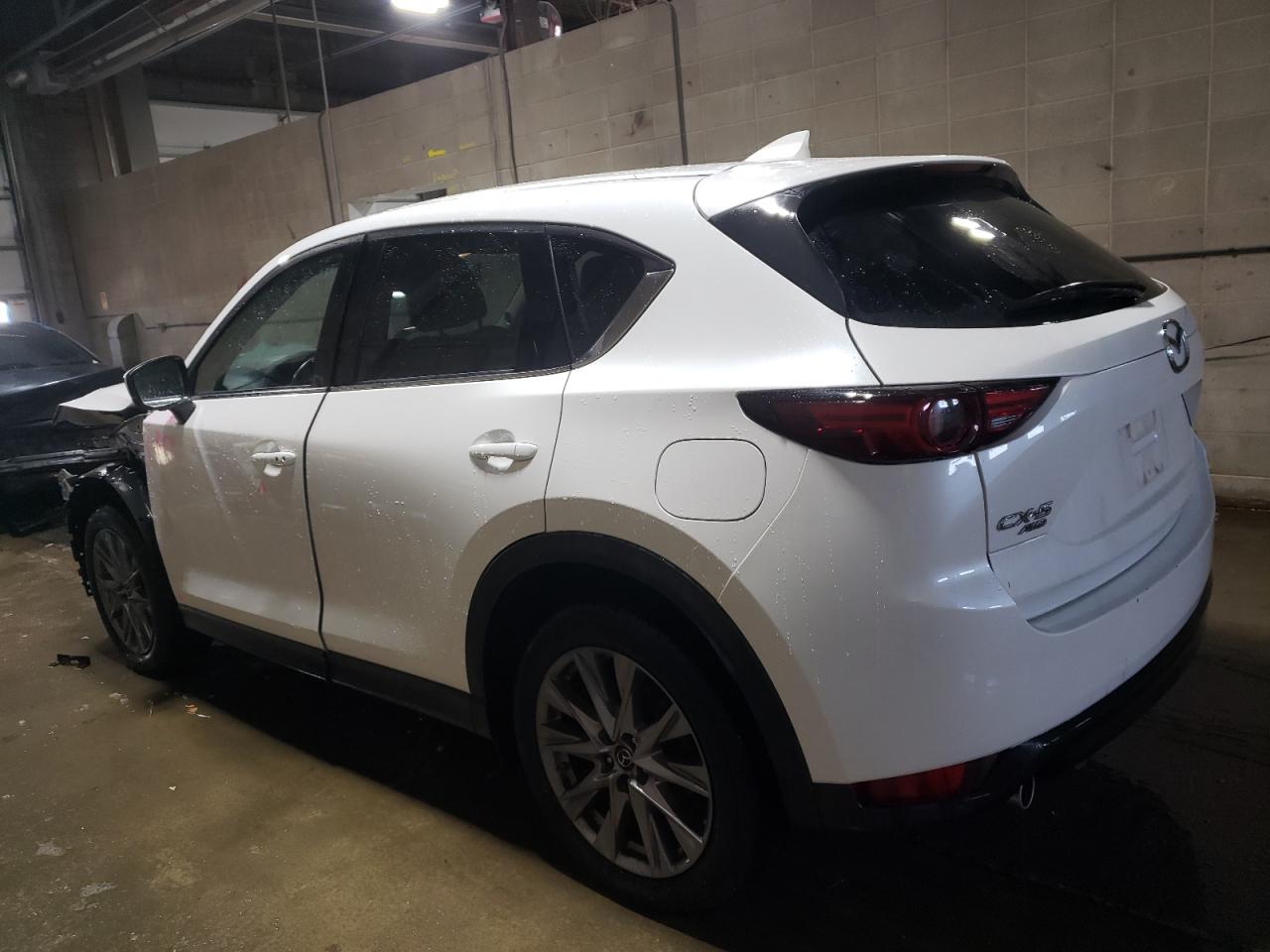 2019 Mazda CX-5 - Image 2