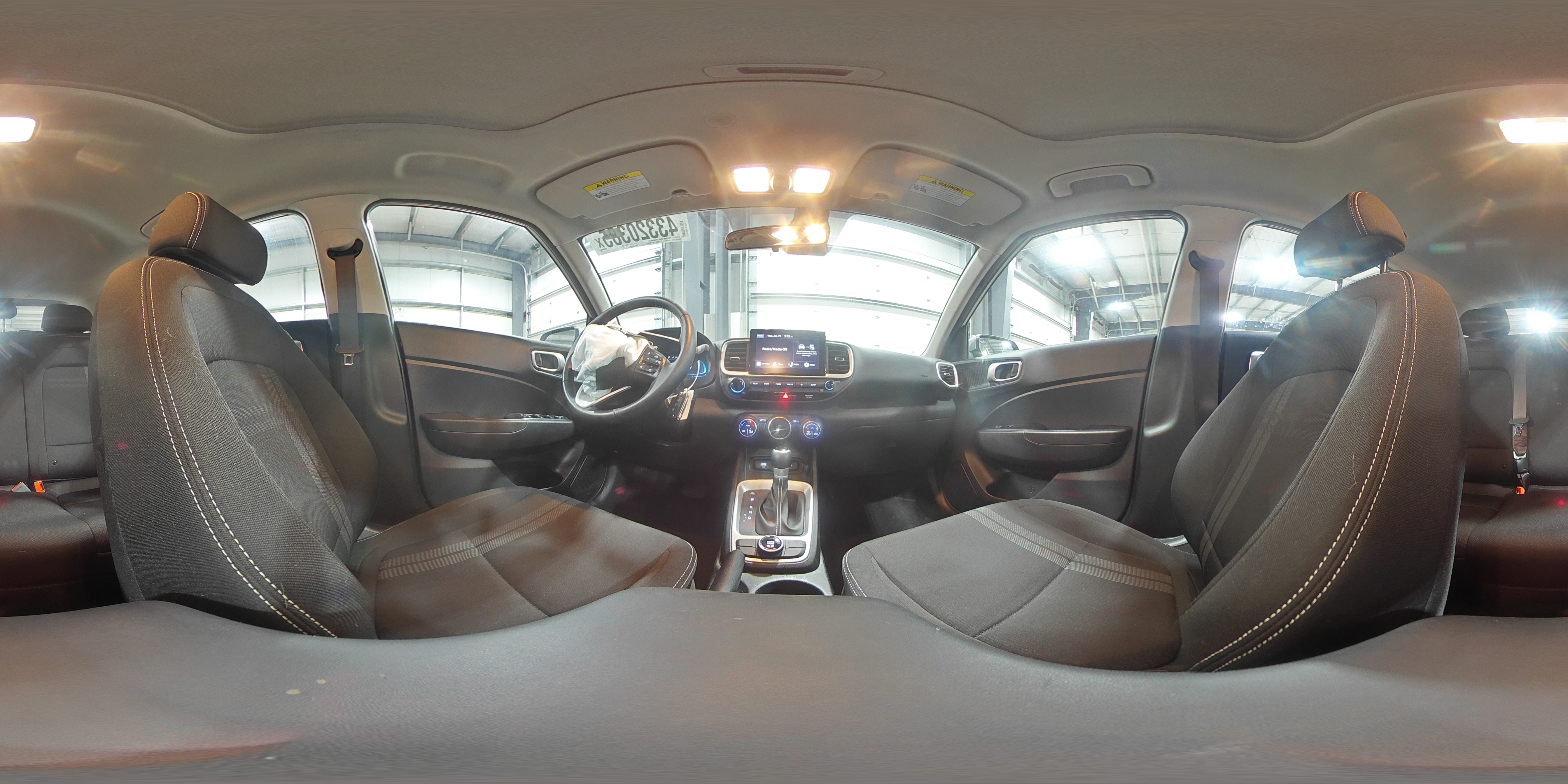 2023 Hyundai Venue - Image 14
