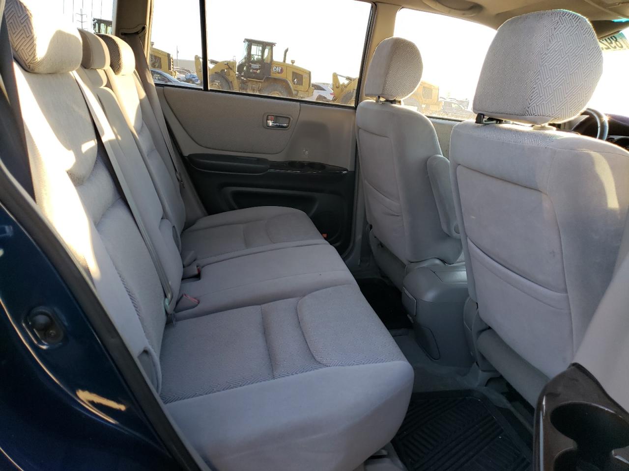 2003 Toyota Highlander - Image 11