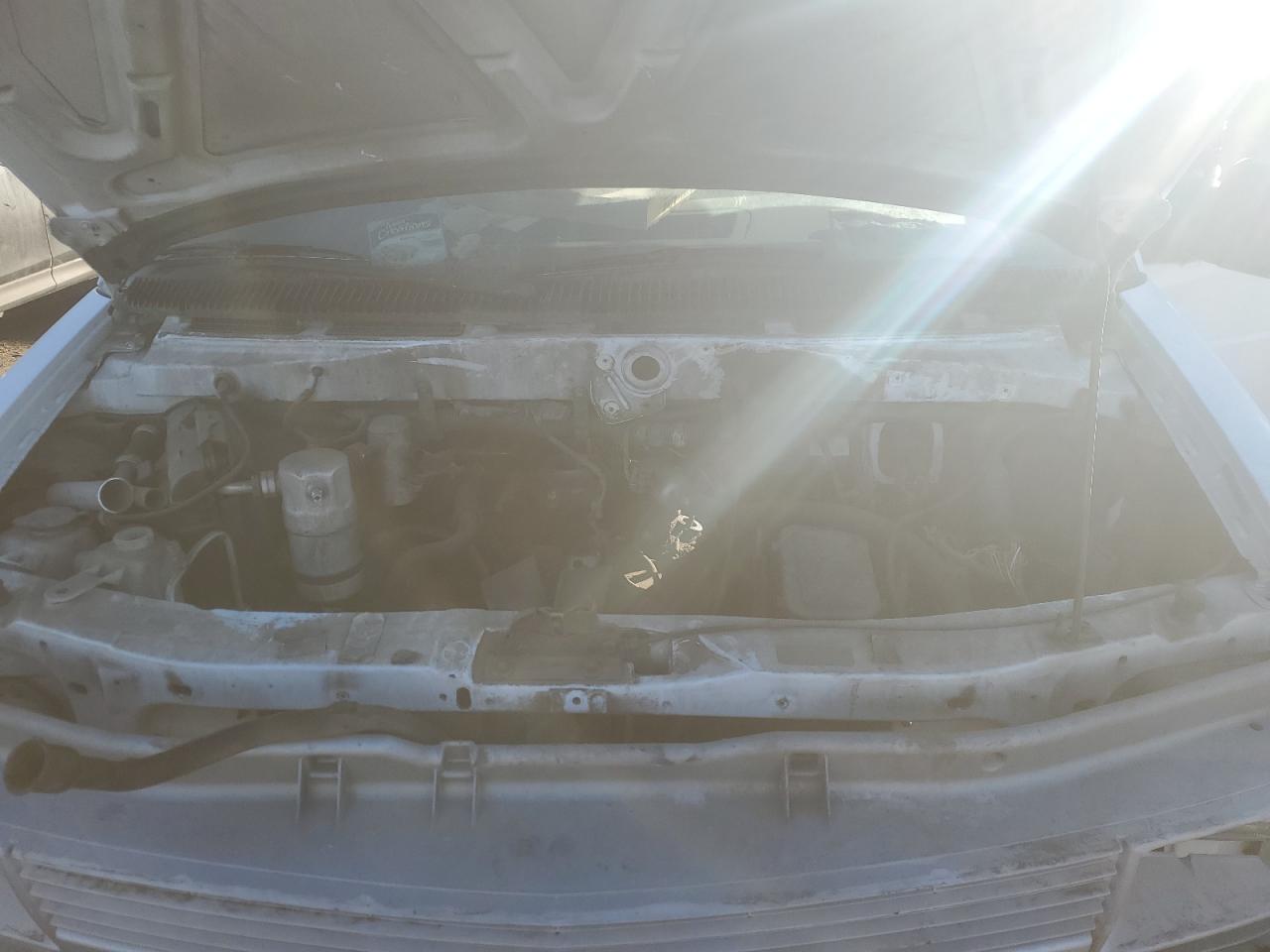 2000 Chevrolet Astro - Image 12