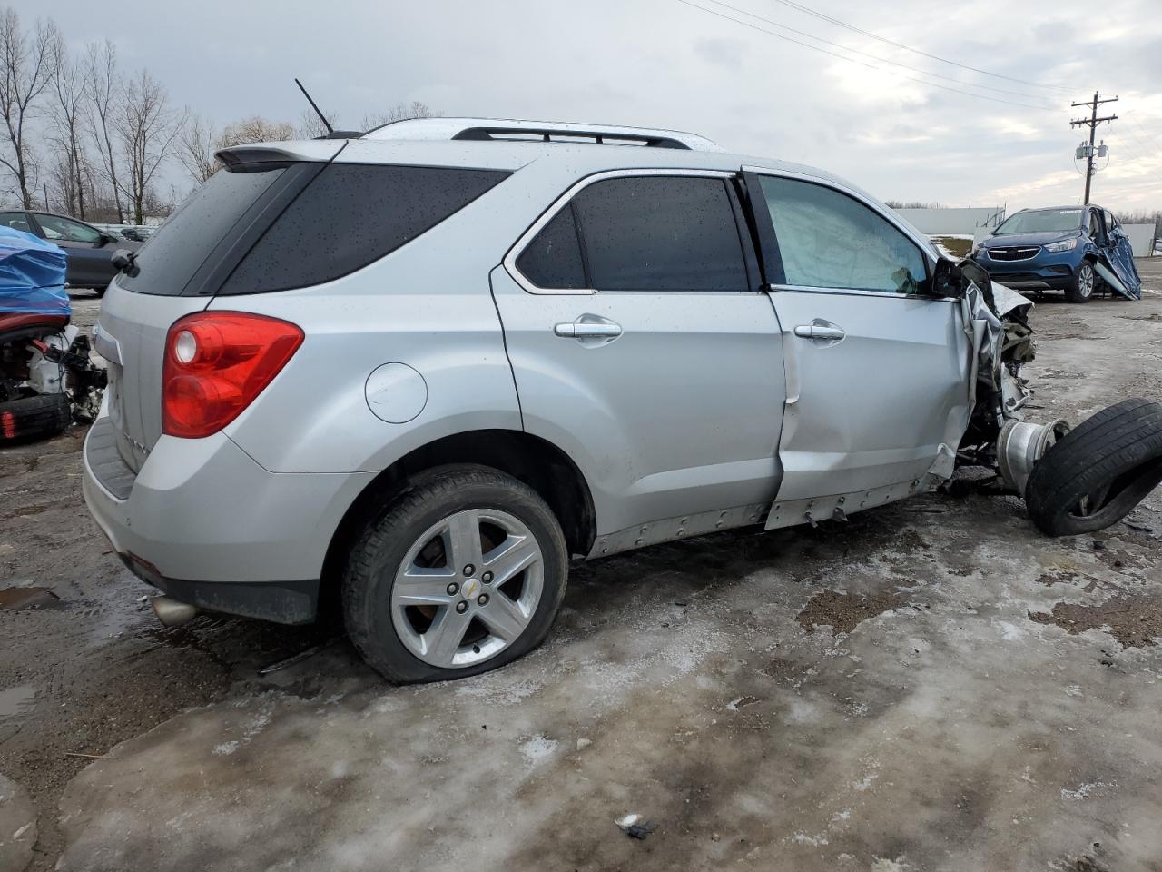 2015 Chevrolet Equinox - Image 3