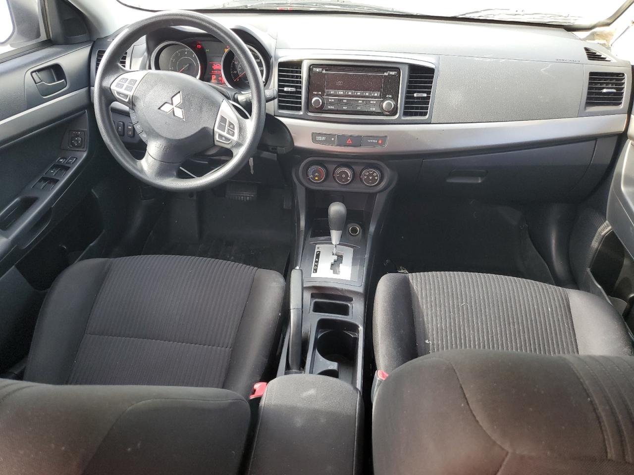 2015 Mitsubishi Lancer - Image 8