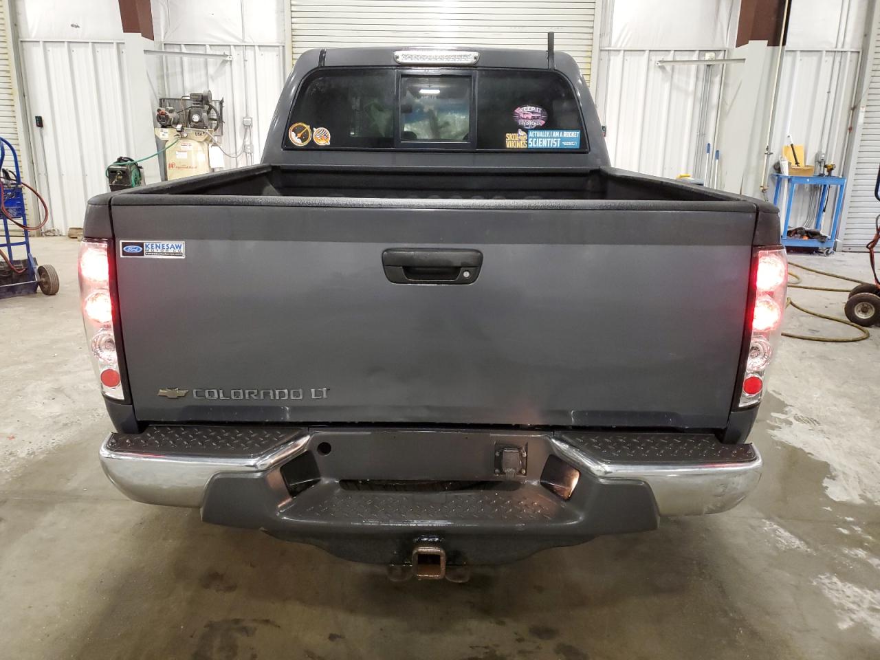 2008 Chevrolet Colorado - Image 6