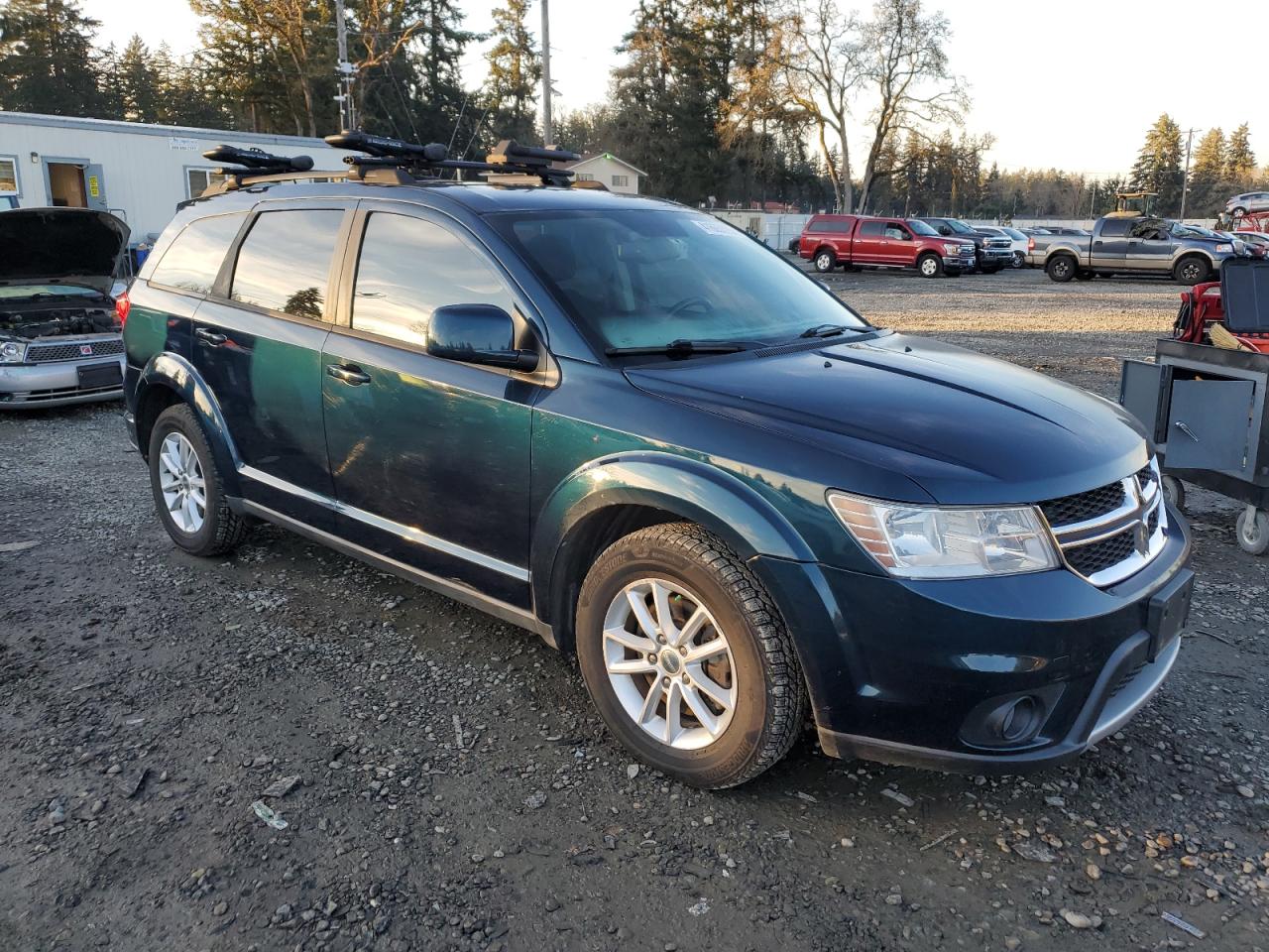 VIN 3C4PDDBG5DT705986 2013 DODGE JOURNEY no.4