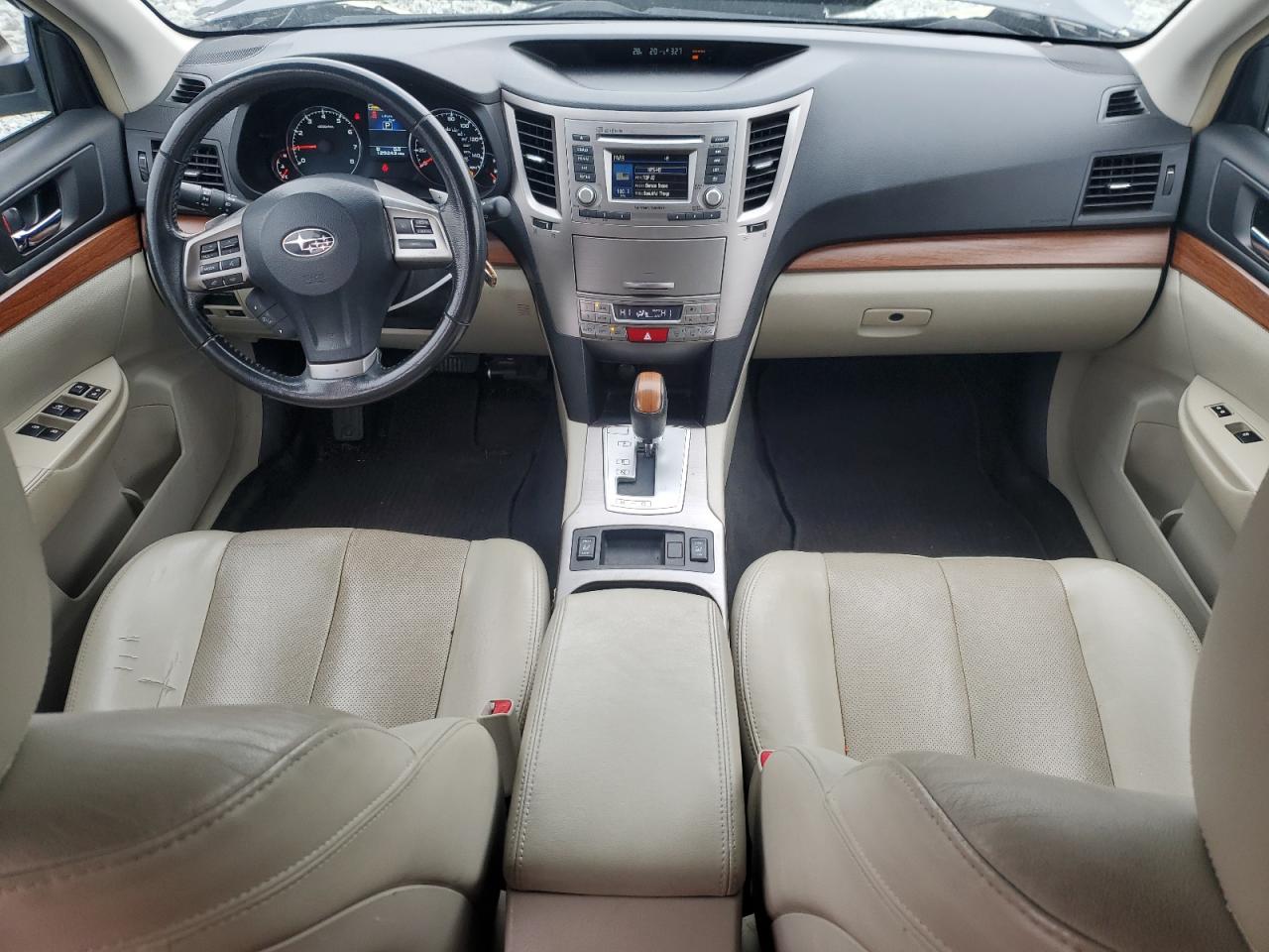 2013 Subaru Outback - Image 8