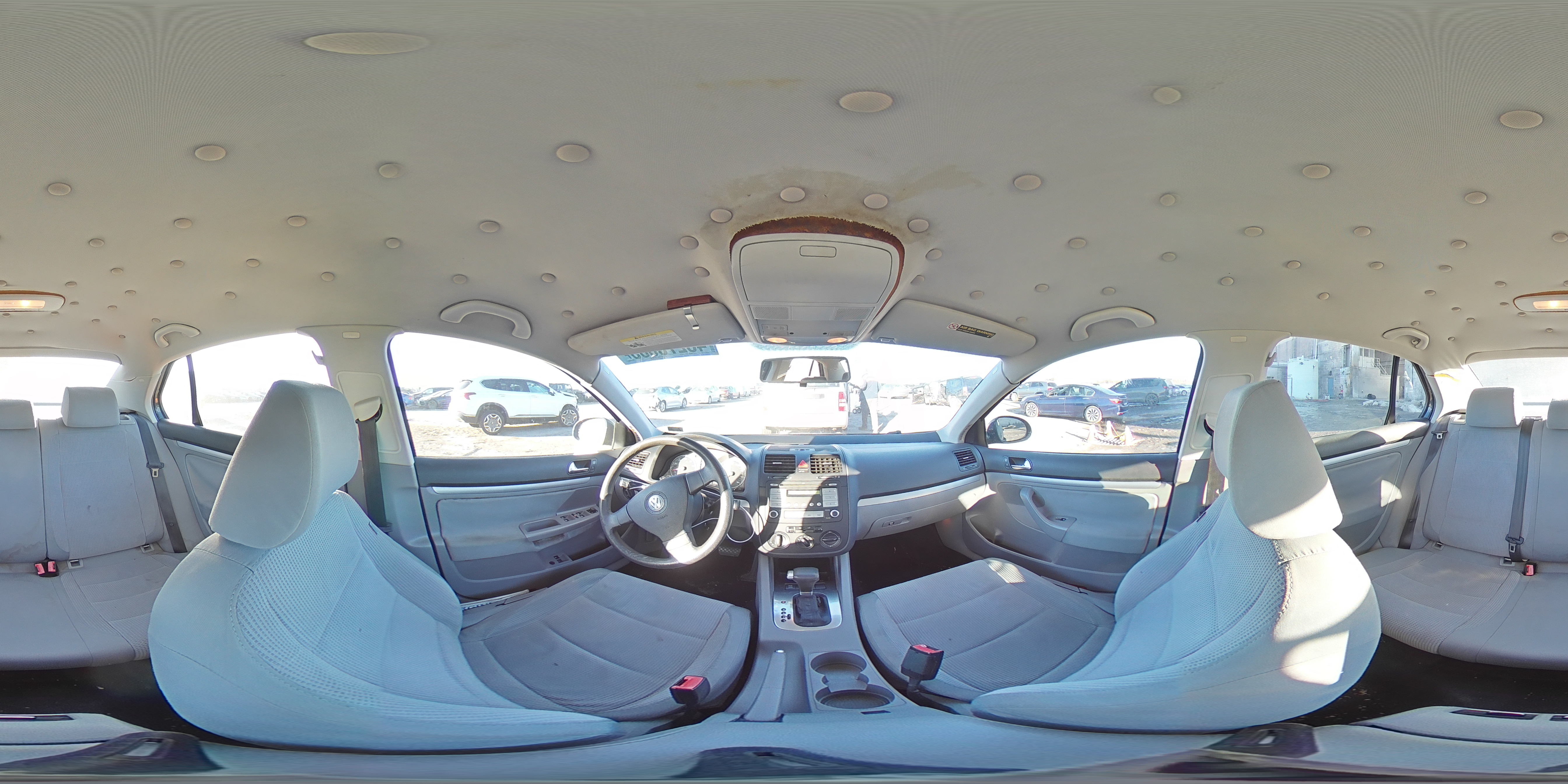 2009 Volkswagen Jetta - Image 13