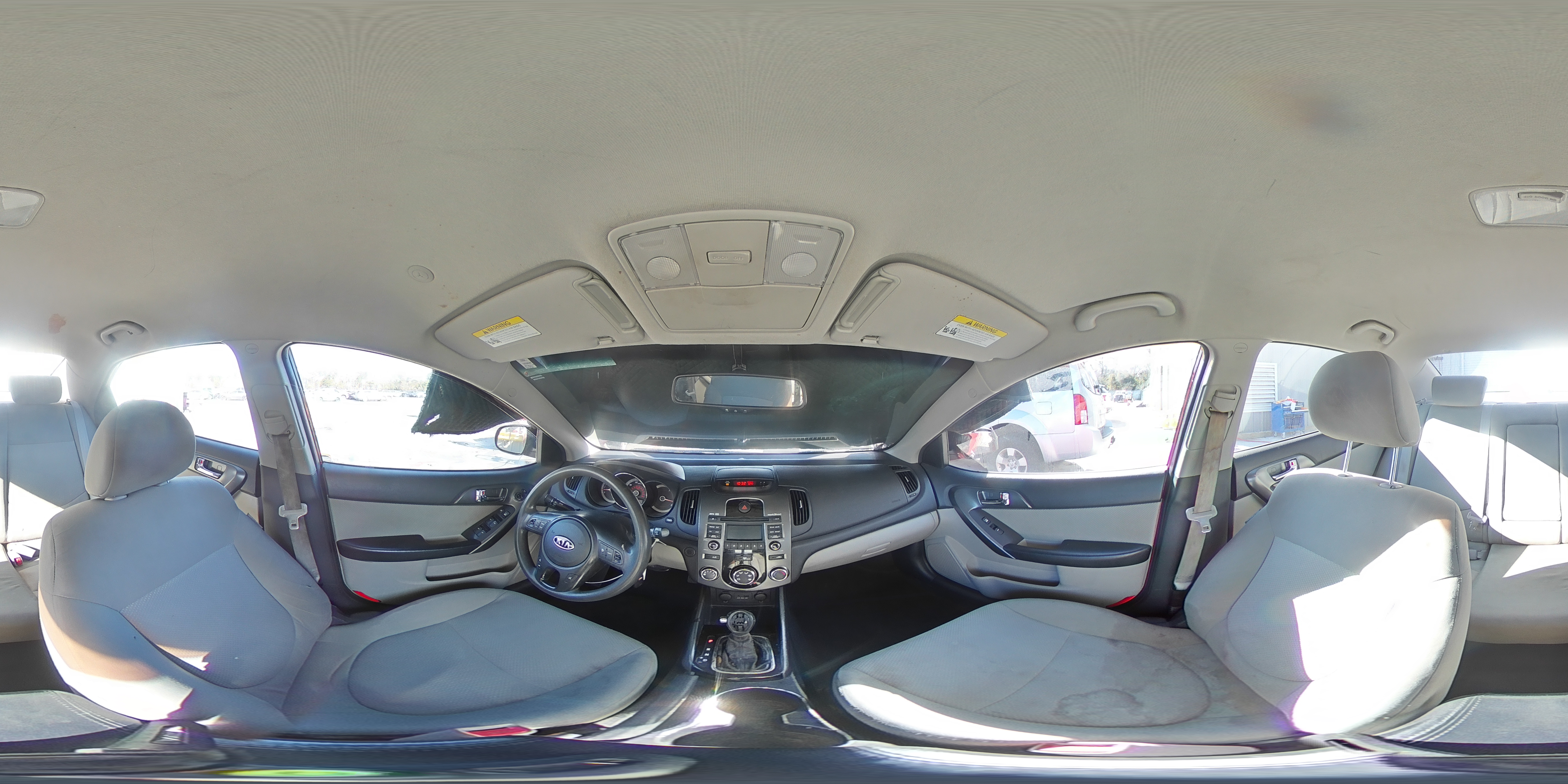 2013 Kia Forte - Image 14