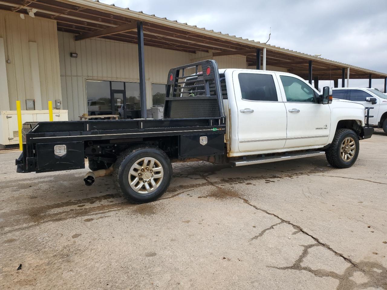 2018 Chevrolet Silverado - Image 3