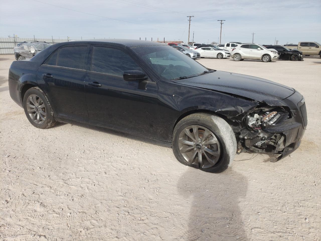 VIN 2C3CCAGG0EH357246 2014 CHRYSLER 300 no.4