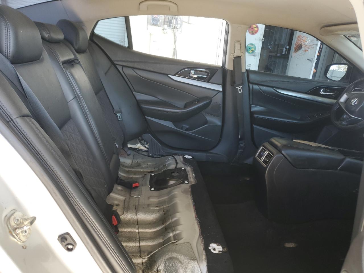 2016 Nissan Maxima - Image 10