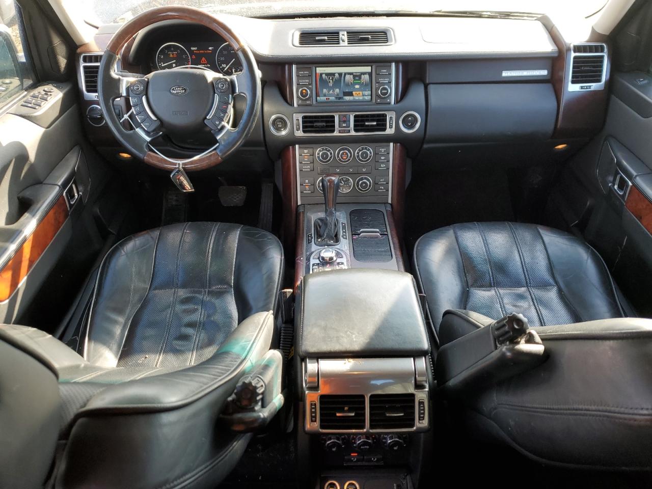2010 Land Rover Range Rover - Image 8